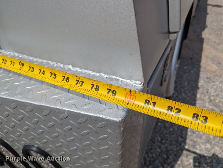 image for item MX9293 2018 Ford  F350 Super Duty  Crew Cab utility bed pickup truck