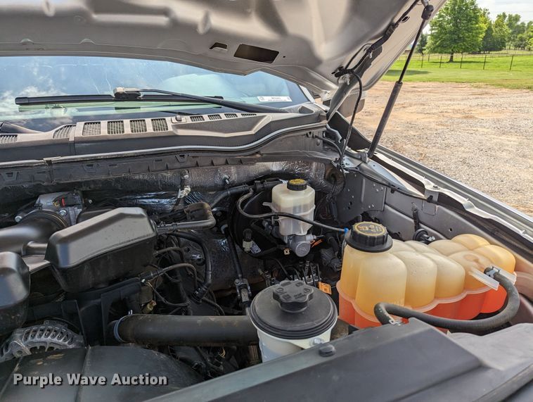 image for item MX9293 2018 Ford  F350 Super Duty  Crew Cab utility bed pickup truck