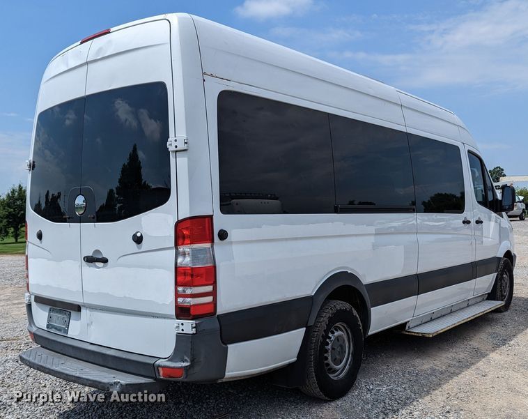 image for item MX9295 2011 Freightliner Sprinter  van