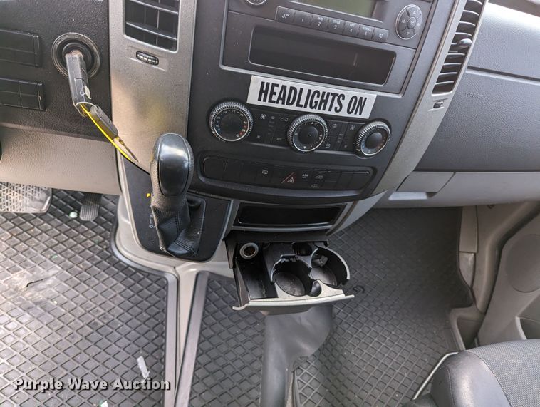 image for item MX9295 2011 Freightliner Sprinter  van