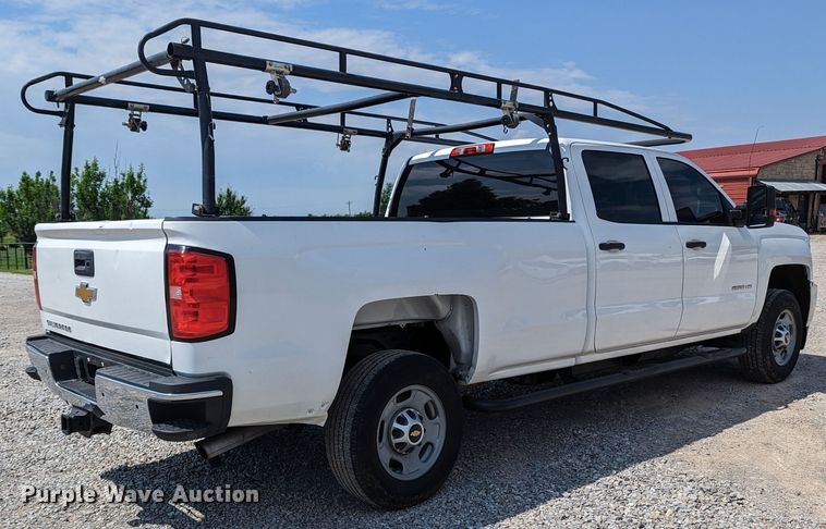 image for item MX9297 2015 Chevrolet 2500HD  Crew Cab pickup truck