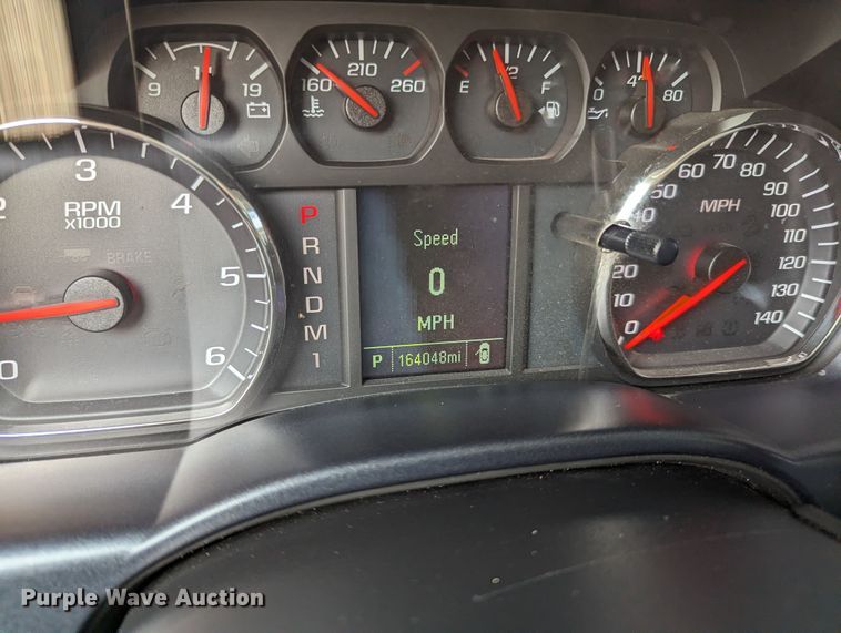 image for item MX9297 2015 Chevrolet 2500HD  Crew Cab pickup truck