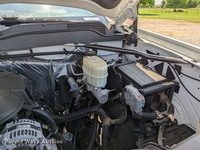 image for item MX9297 2015 Chevrolet 2500HD  Crew Cab pickup truck