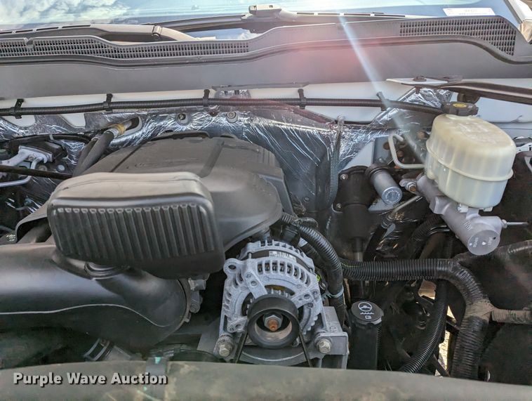 image for item MX9297 2015 Chevrolet 2500HD  Crew Cab pickup truck