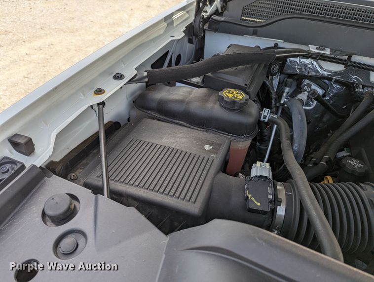 image for item MX9297 2015 Chevrolet 2500HD  Crew Cab pickup truck