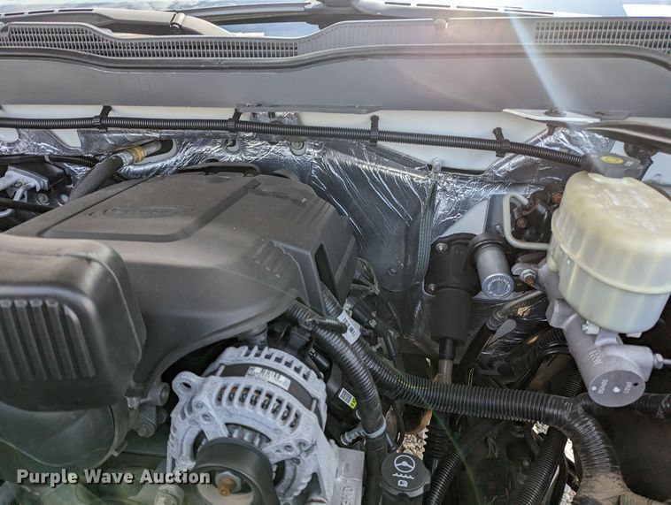 image for item MX9297 2015 Chevrolet 2500HD  Crew Cab pickup truck