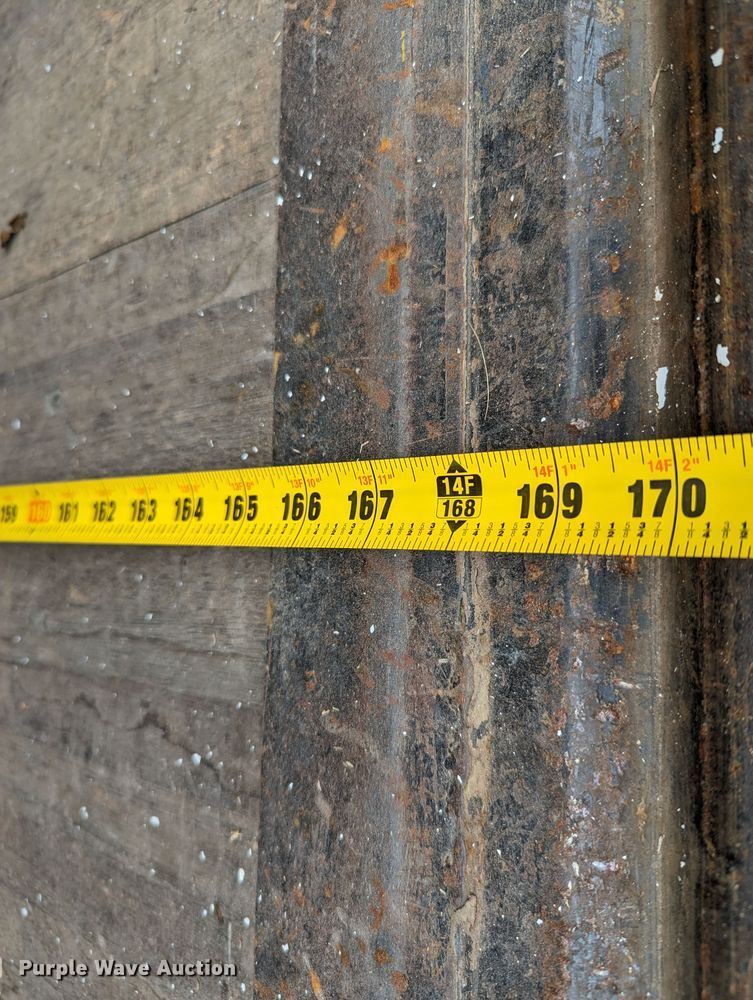 image for item MX9298 2002 GMC Savana  box truck