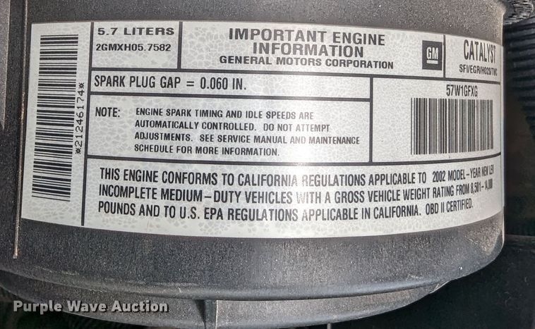 image for item MX9298 2002 GMC Savana  box truck