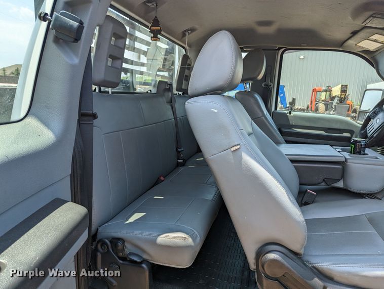 image for item MX9300 2012 Ford F550  SuperCab flatbed truck