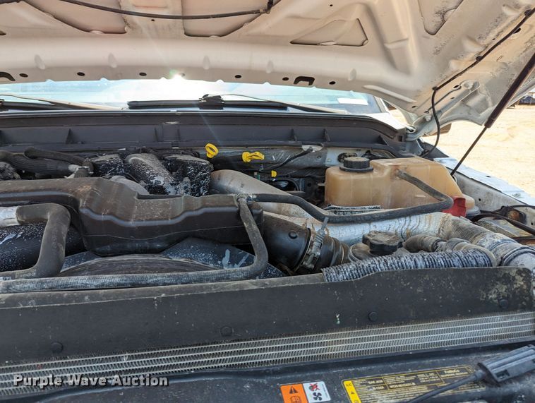 image for item MX9300 2012 Ford F550  SuperCab flatbed truck