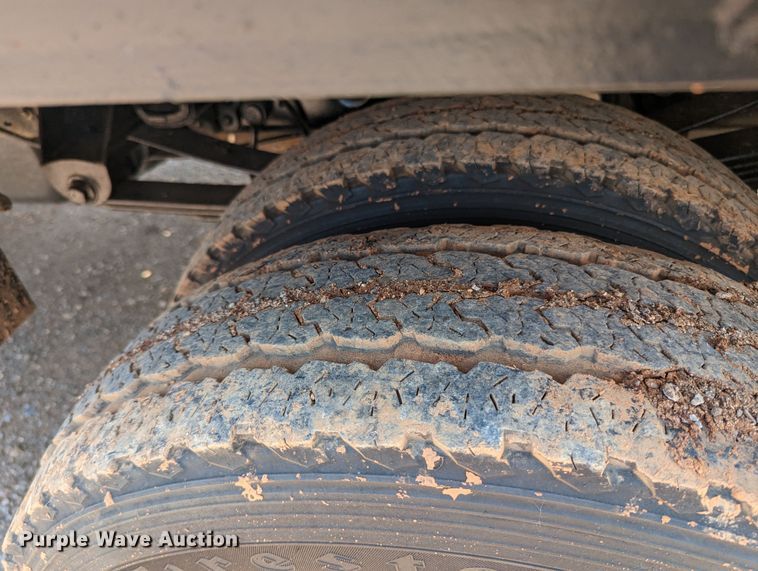 image for item MX9300 2012 Ford F550  SuperCab flatbed truck