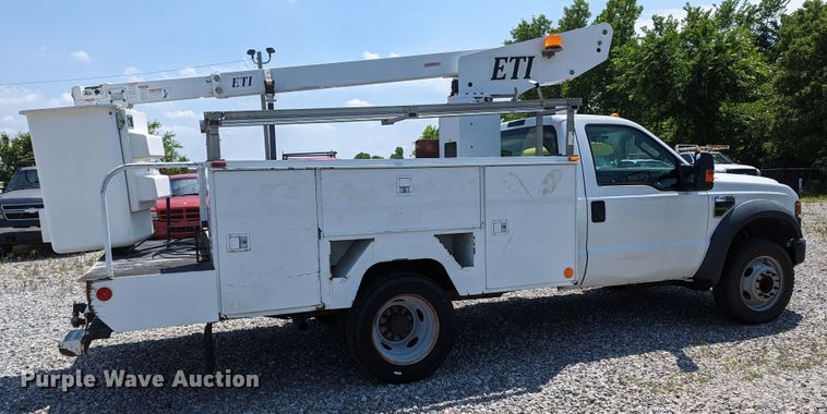 image for item MX9301 2008 Ford F450 Super Duty  bucket truck