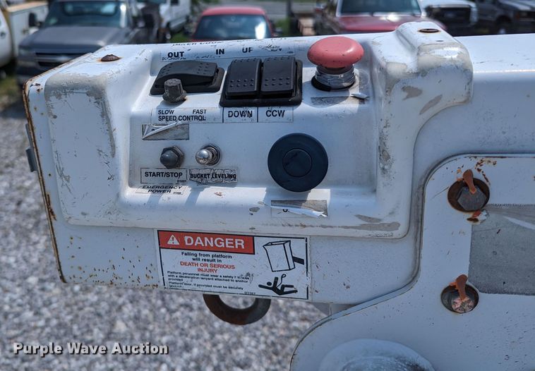 image for item MX9301 2008 Ford F450 Super Duty  bucket truck