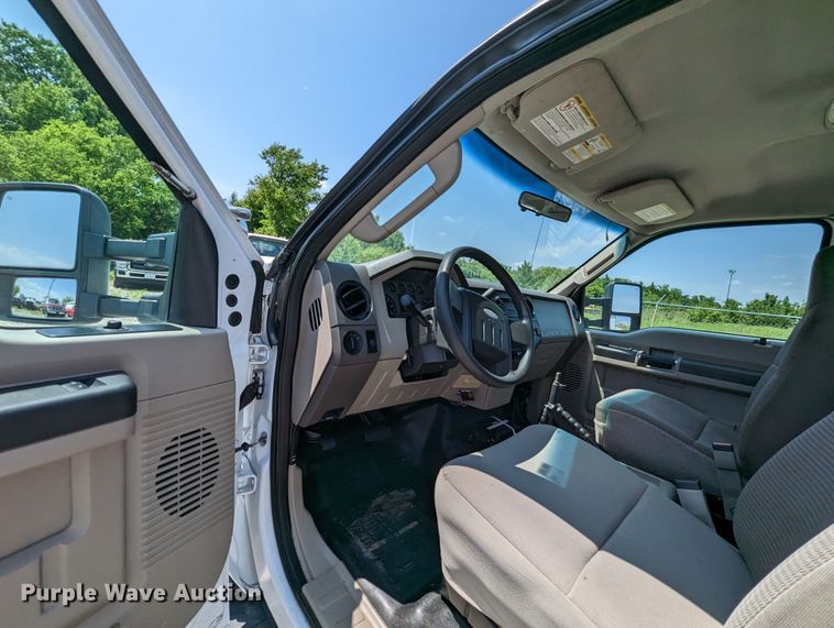 image for item MX9301 2008 Ford F450 Super Duty  bucket truck