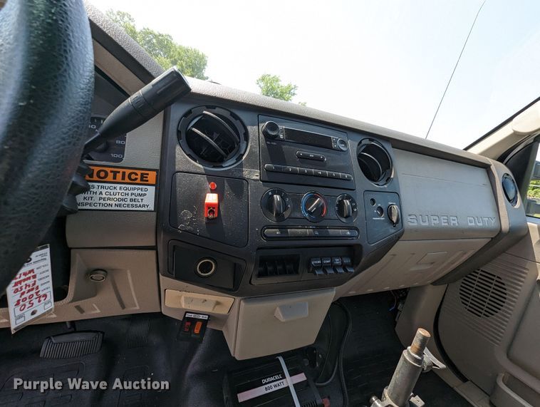 image for item MX9301 2008 Ford F450 Super Duty  bucket truck