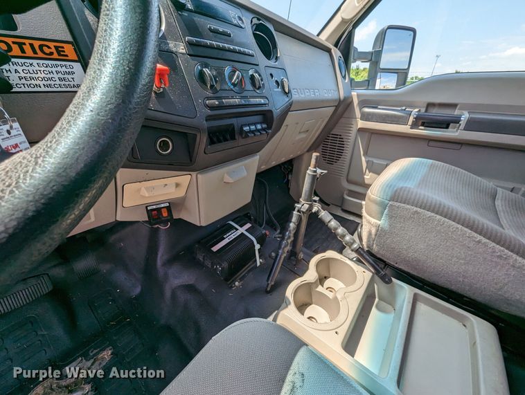 image for item MX9301 2008 Ford F450 Super Duty  bucket truck