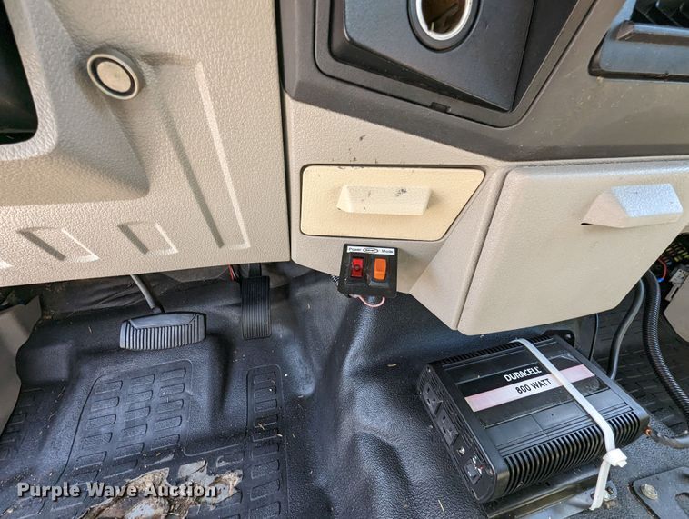 image for item MX9301 2008 Ford F450 Super Duty  bucket truck