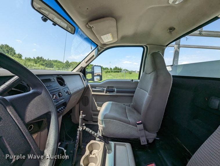 image for item MX9301 2008 Ford F450 Super Duty  bucket truck