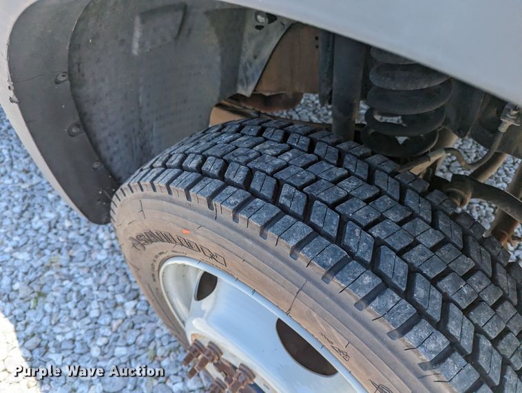 image for item MX9301 2008 Ford F450 Super Duty  bucket truck