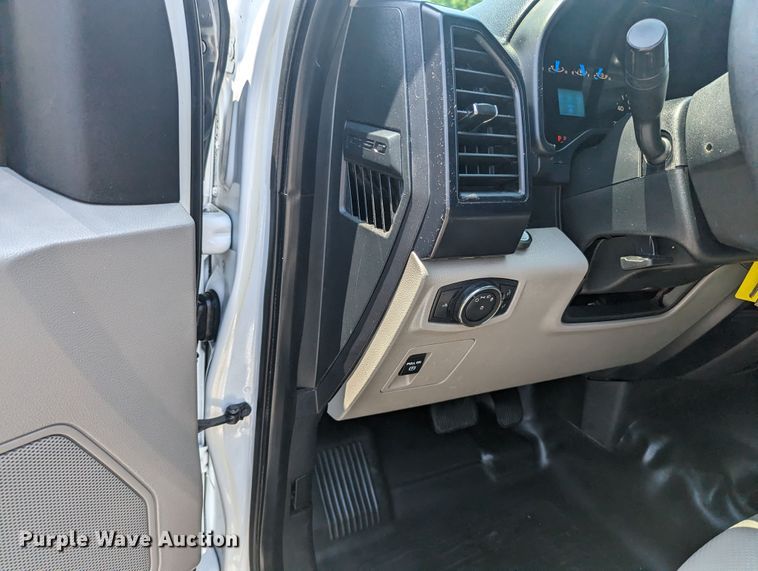 image for item MX9302 2016 Ford F150  pickup truck