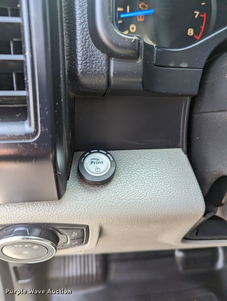 image for item MX9302 2016 Ford F150  pickup truck