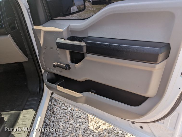 image for item MX9302 2016 Ford F150  pickup truck