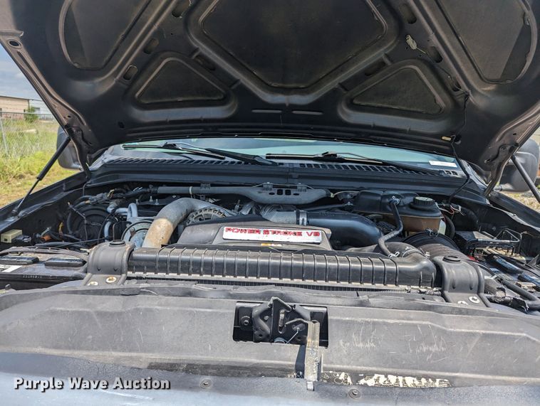 image for item MX9303 2006 Ford F350 Super Duty  bale bed pickup truck