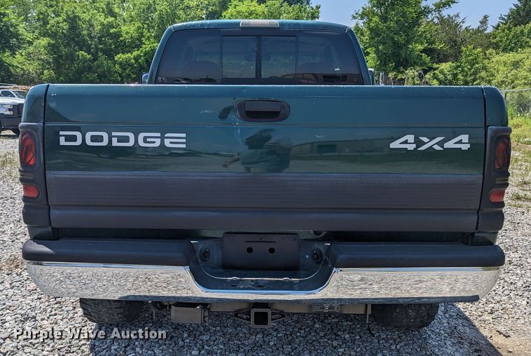image for item MX9304 1999 Dodge Ram 2500  Quad Cab pickup truck