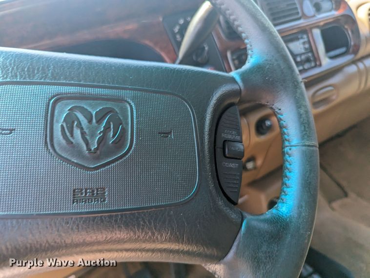 image for item MX9304 1999 Dodge Ram 2500  Quad Cab pickup truck