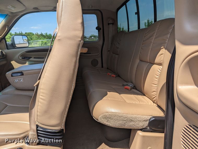 image for item MX9304 1999 Dodge Ram 2500  Quad Cab pickup truck