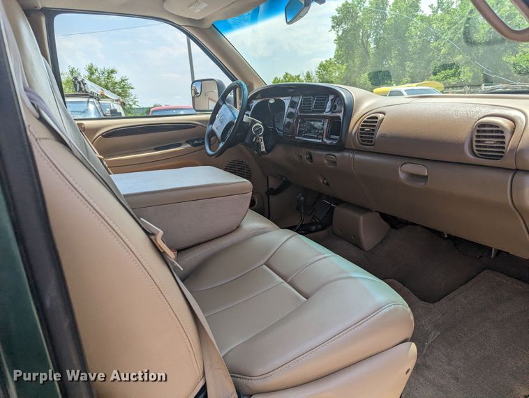 image for item MX9304 1999 Dodge Ram 2500  Quad Cab pickup truck