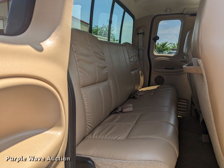 image for item MX9304 1999 Dodge Ram 2500  Quad Cab pickup truck