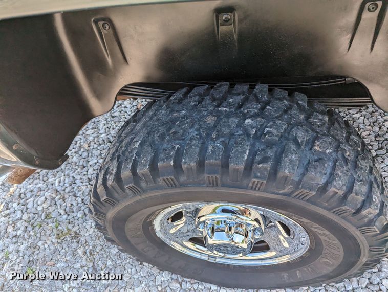 image for item MX9304 1999 Dodge Ram 2500  Quad Cab pickup truck