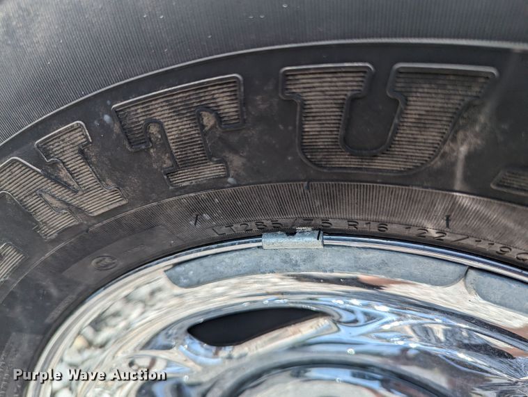 image for item MX9304 1999 Dodge Ram 2500  Quad Cab pickup truck