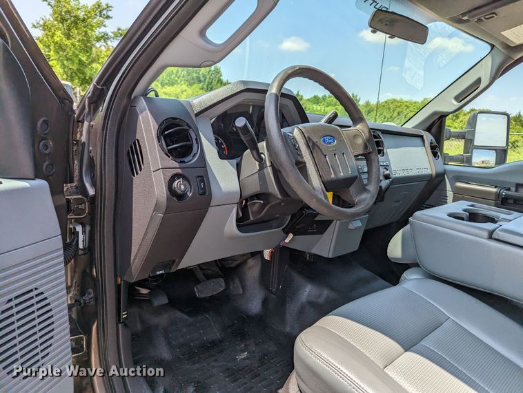 image for item MX9306 2016 Ford F250 Super Duty  pickup truck