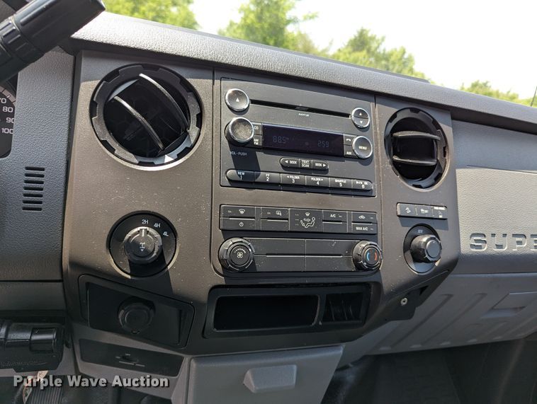 image for item MX9306 2016 Ford F250 Super Duty  pickup truck