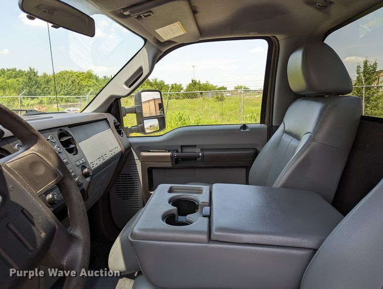 image for item MX9306 2016 Ford F250 Super Duty  pickup truck