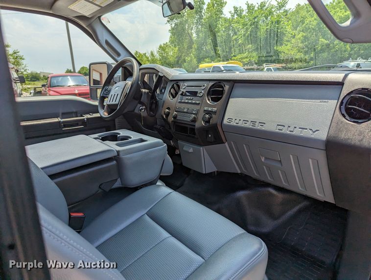 image for item MX9306 2016 Ford F250 Super Duty  pickup truck