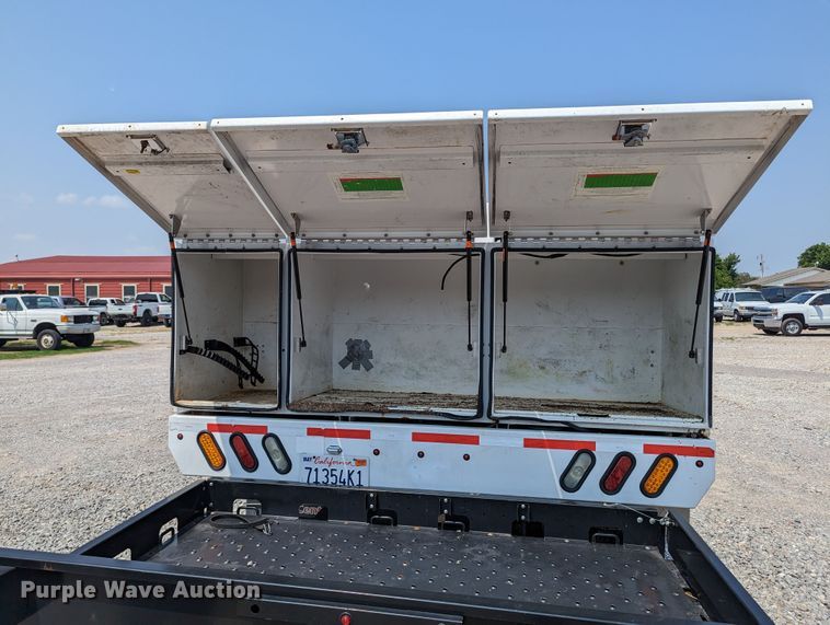 image for item MX9310 2014 Isuzu NPR HD  landscaping truck