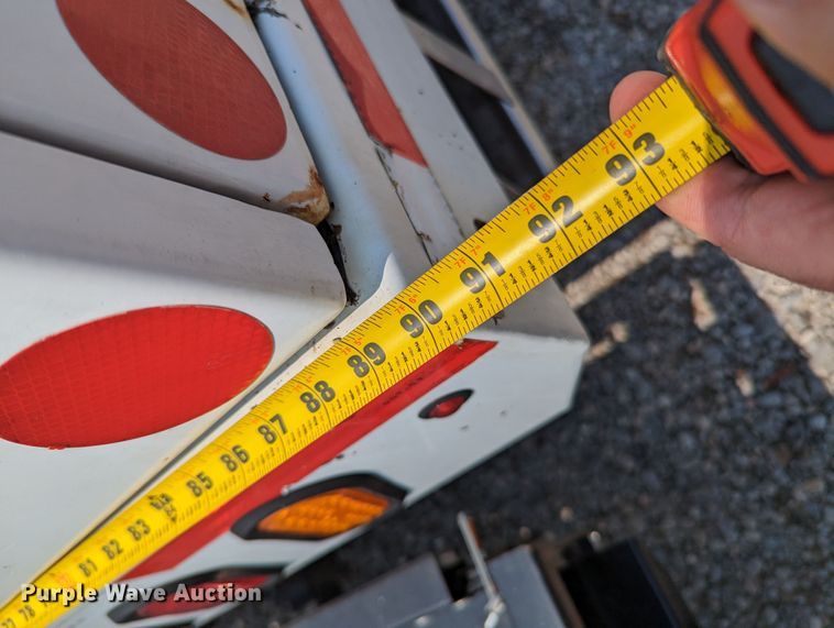 image for item MX9310 2014 Isuzu NPR HD  landscaping truck