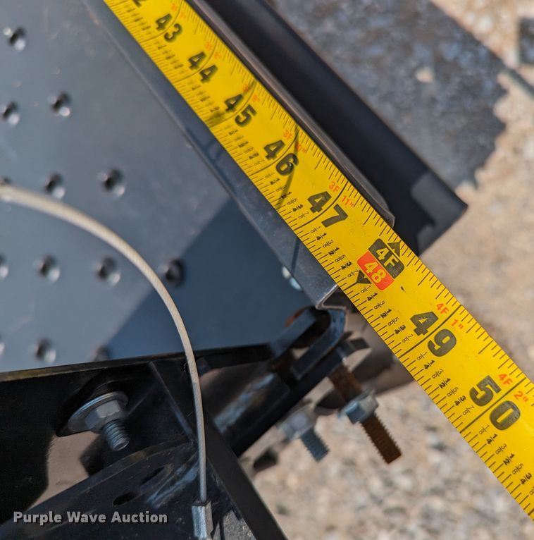 image for item MX9310 2014 Isuzu NPR HD  landscaping truck