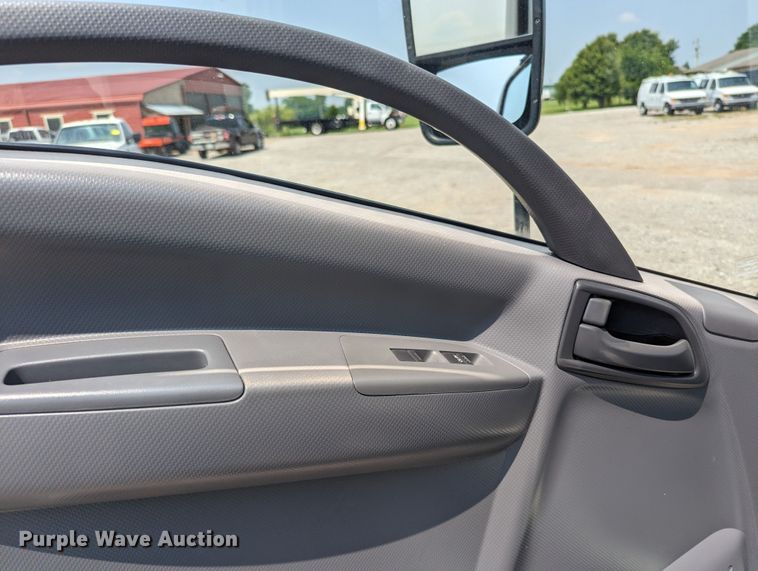 image for item MX9310 2014 Isuzu NPR HD  landscaping truck