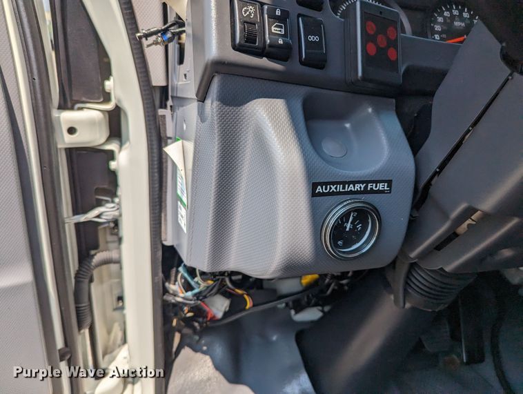 image for item MX9310 2014 Isuzu NPR HD  landscaping truck