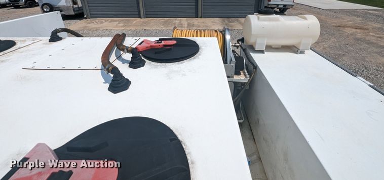 image for item MX9310 2014 Isuzu NPR HD  landscaping truck