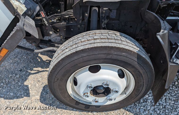 image for item MX9310 2014 Isuzu NPR HD  landscaping truck