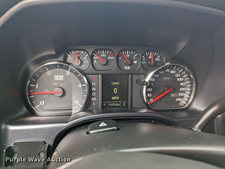 image for item MX9311 2015 Chevrolet Silverado 3500HD  Crew Cab utility bed pickup truck