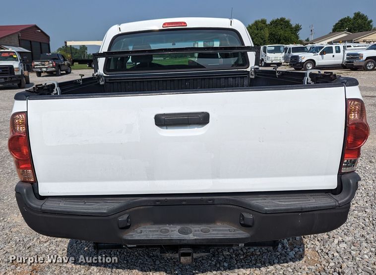 image for item MX9314 2015 Toyota Tacoma  Access Cab pickup truck