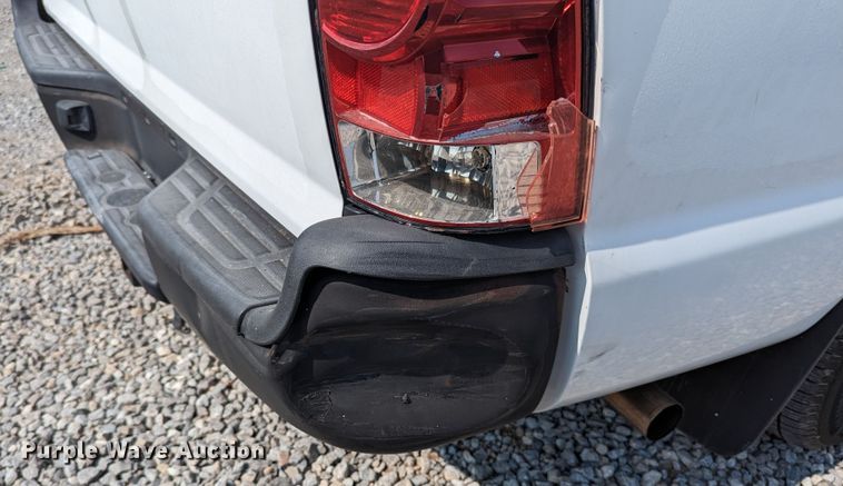 image for item MX9314 2015 Toyota Tacoma  Access Cab pickup truck