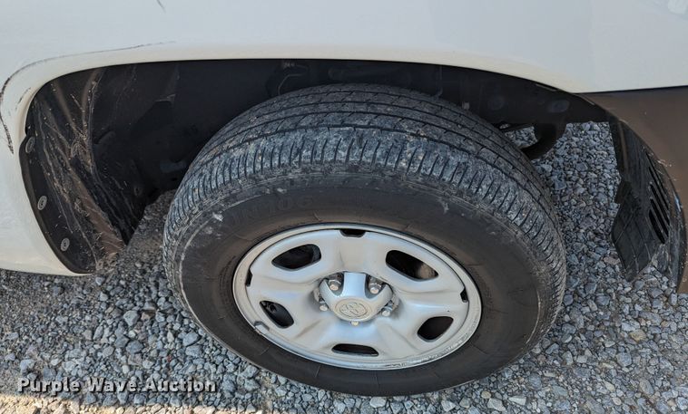 image for item MX9314 2015 Toyota Tacoma  Access Cab pickup truck