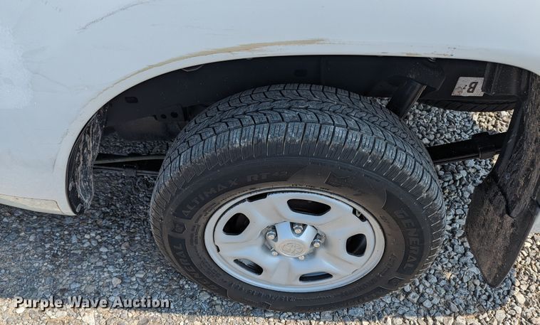 image for item MX9314 2015 Toyota Tacoma  Access Cab pickup truck